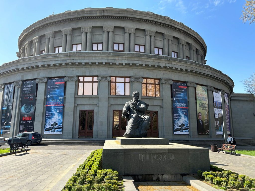 teatro opera yerevan