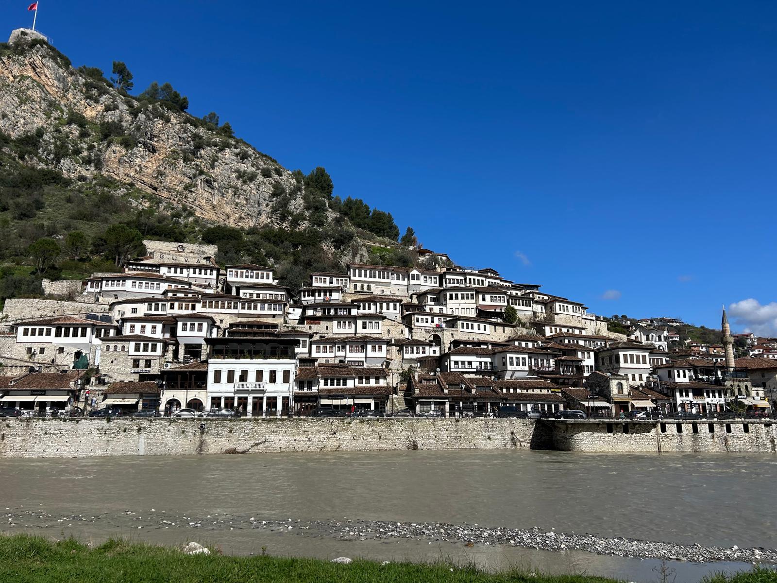 itinerario in albania berat 